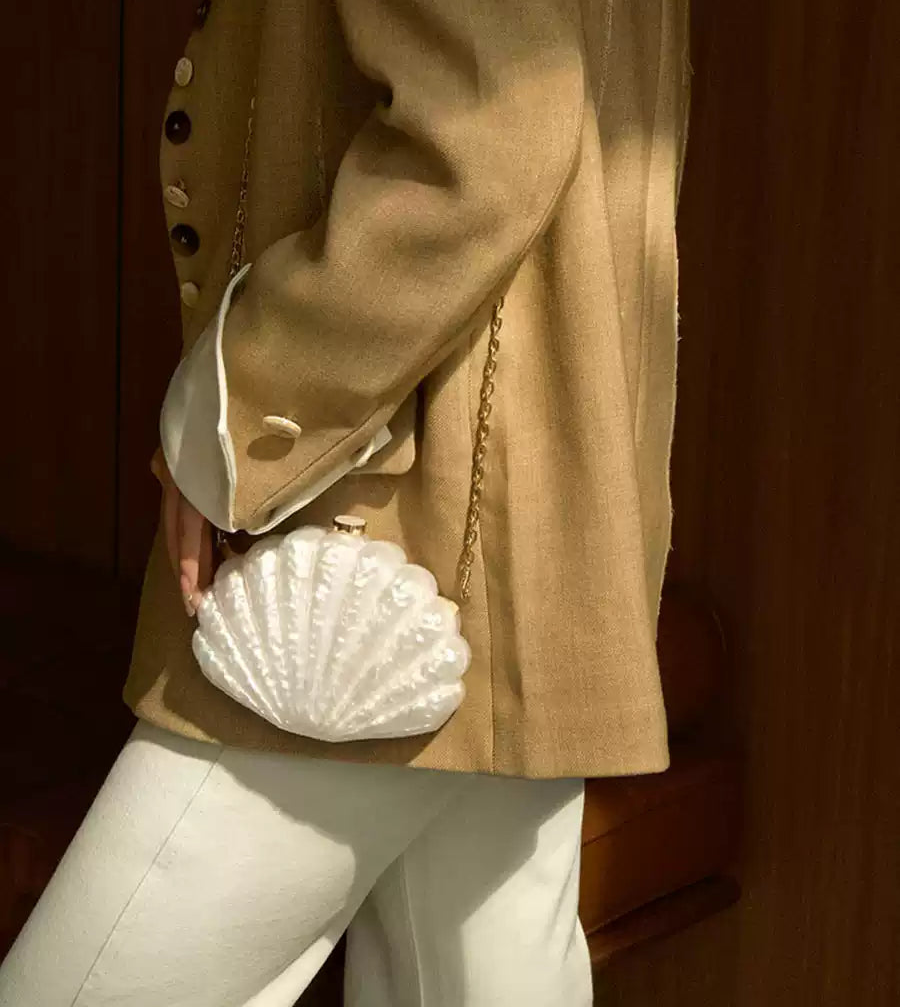 Retro Scallop Shell Evening Clutch Bag